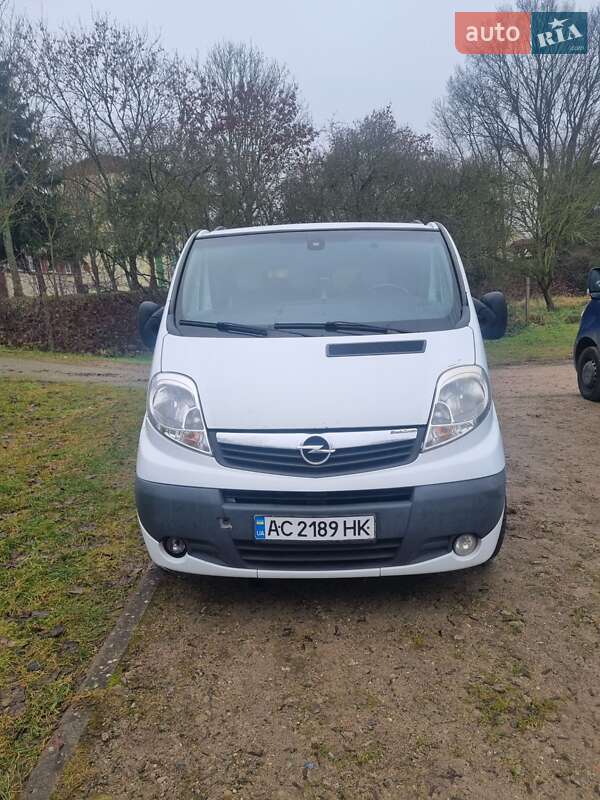 Opel Vivaro 2009
