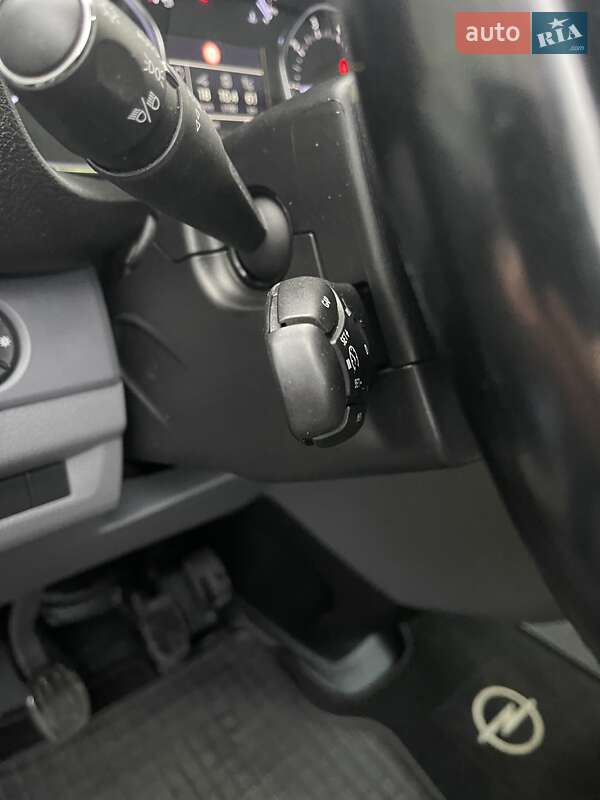 Грузовой фургон Opel Vivaro 2021 в Киеве