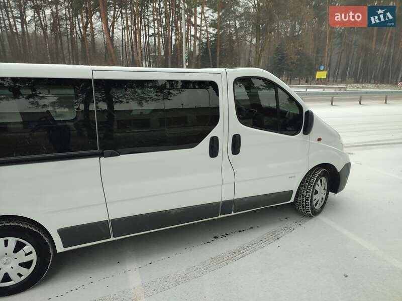 Мінівен Opel Vivaro 2011 в Дубні фото 6 Мінівен Opel Vivaro 2011 в Дубні