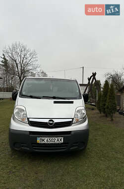 Минивэн Opel Vivaro 2007 в Ровно