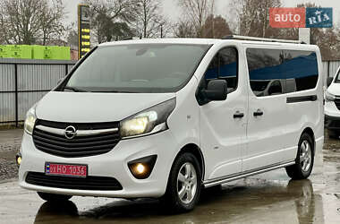 Минивэн Opel Vivaro 2016 в Млинове