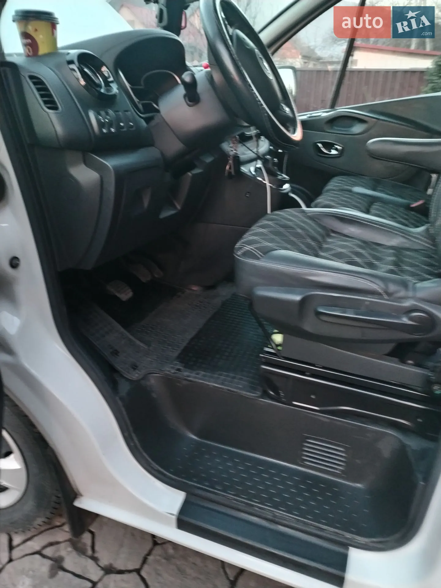2015 Opel Vivaro - мініатюра 10