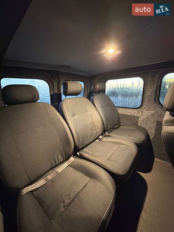 Мінівен Opel Vivaro 2008 в Львові