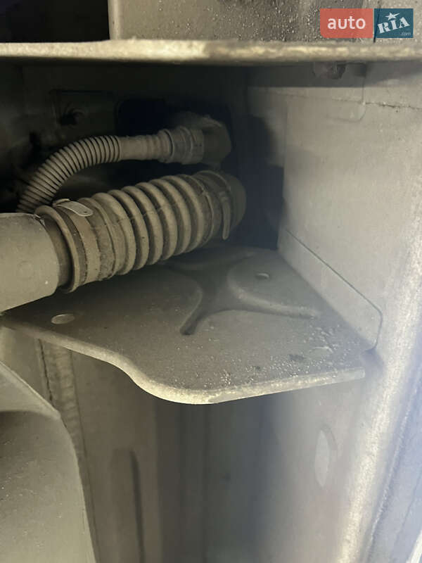 Грузопассажирский фургон Opel Vivaro 2013 в Киеве фото 39 Грузопассажирский фургон Opel Vivaro 2013 в Киеве