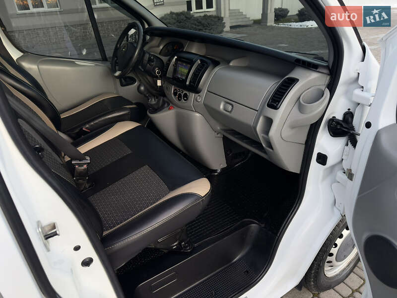 Минивэн Opel Vivaro 2007 в Черновцах фото 41 Минивэн Opel Vivaro 2007 в Черновцах