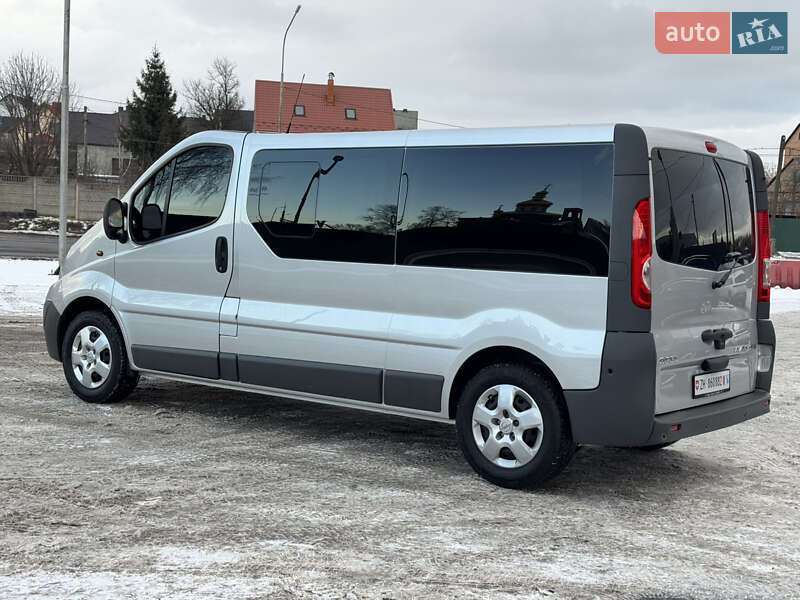 Минивэн Opel Vivaro 2012 в Луцке фото 28 Минивэн Opel Vivaro 2012 в Луцке