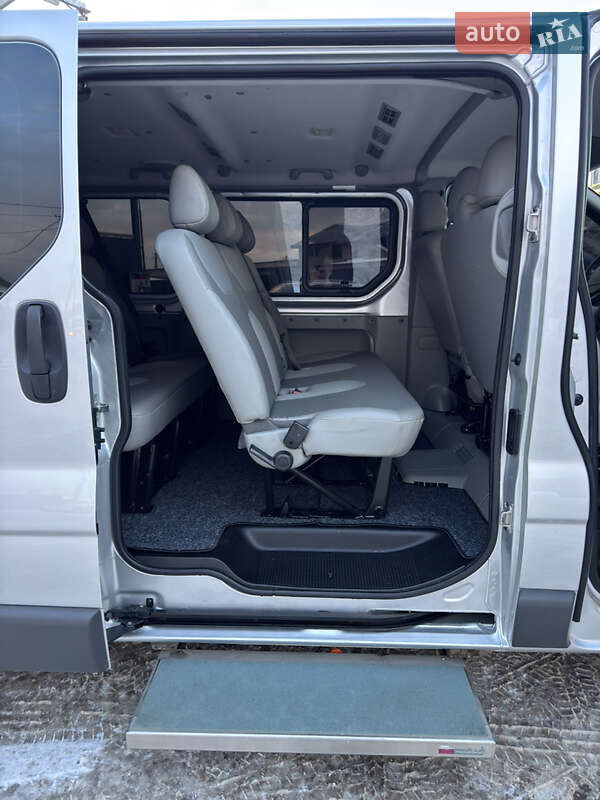 Минивэн Opel Vivaro 2012 в Луцке фото 57 Минивэн Opel Vivaro 2012 в Луцке