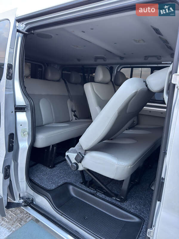 Минивэн Opel Vivaro 2012 в Луцке фото 59 Минивэн Opel Vivaro 2012 в Луцке