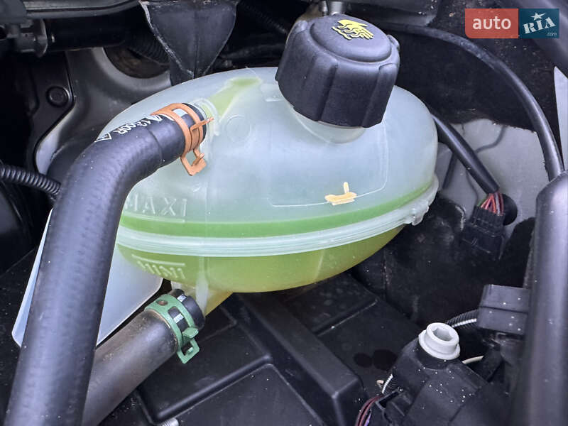 Минивэн Opel Vivaro 2012 в Луцке фото 76 Минивэн Opel Vivaro 2012 в Луцке