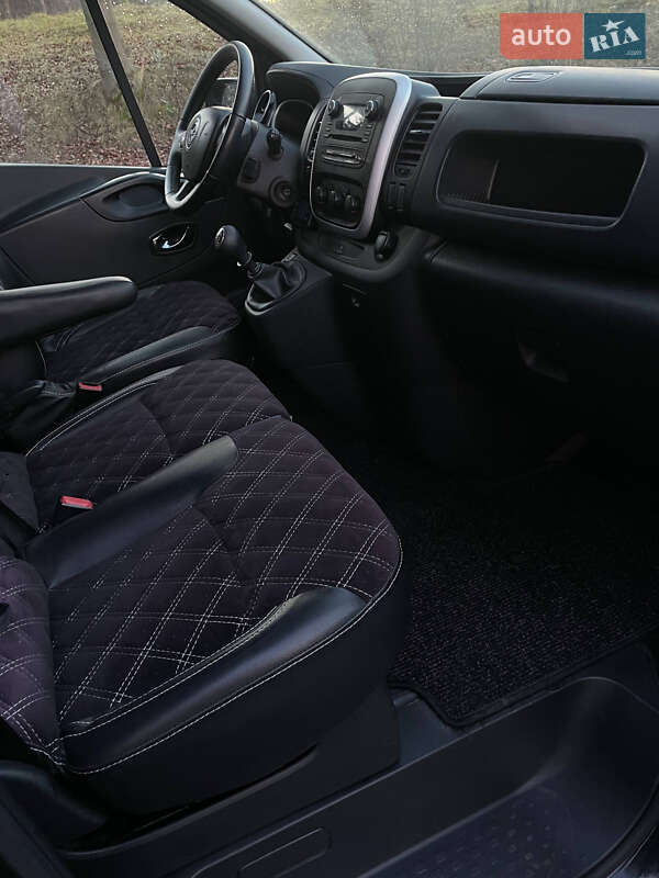 Минивэн Opel Vivaro 2015 в Рава-Русской фото 7 Минивэн Opel Vivaro 2015 в Рава-Русской