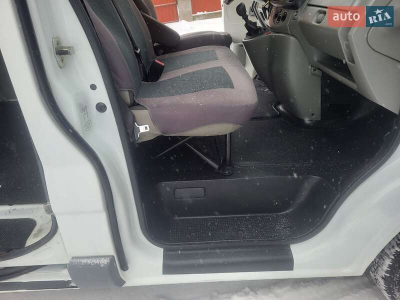 Грузовой фургон Opel Vivaro 2012 в Хмельницком фото 41 Грузовой фургон Opel Vivaro 2012 в Хмельницком