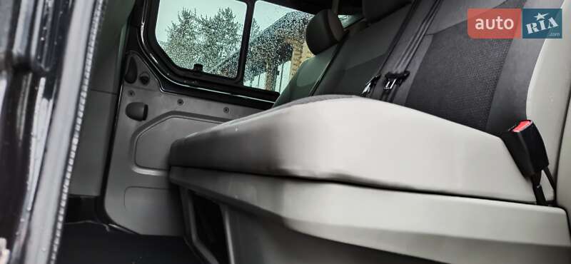 Минивэн Opel Vivaro 2013 в Дубно