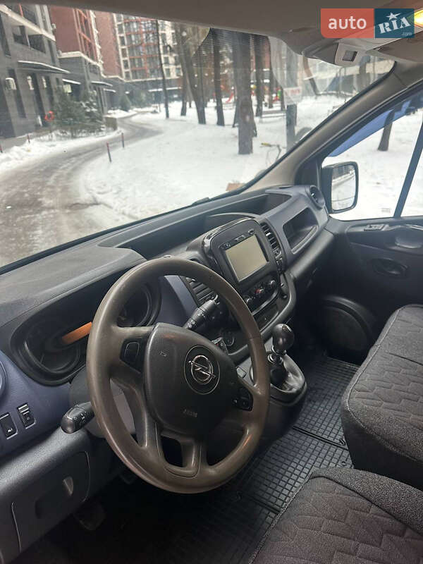 Грузовой фургон Opel Vivaro 2016 в Броварах фото 7 Грузовой фургон Opel Vivaro 2016 в Броварах