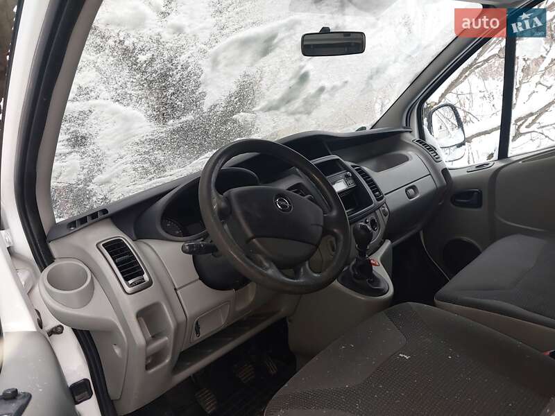 Грузопассажирский фургон Opel Vivaro 2013 в Жидачове фото 23 Грузопассажирский фургон Opel Vivaro 2013 в Жидачове