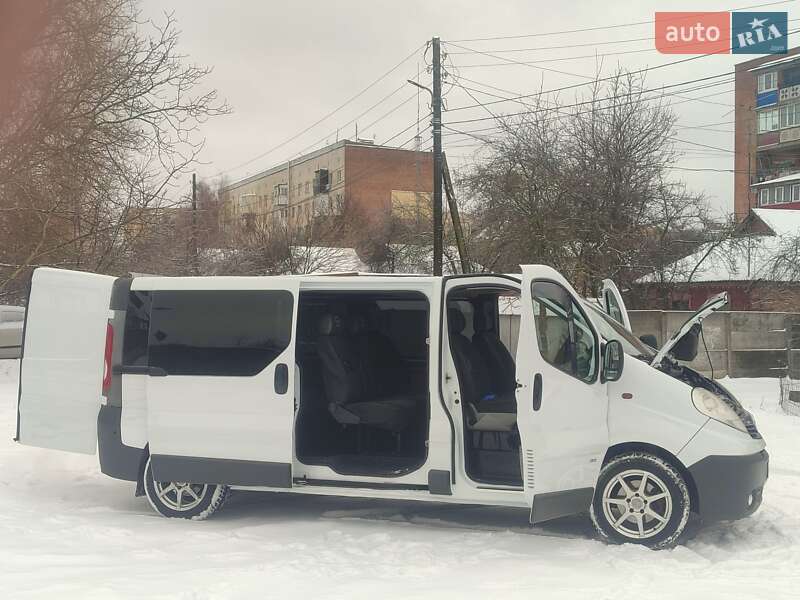 Мінівен Opel Vivaro 2007 в Вінниці