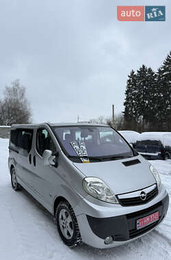 Минивэн Opel Vivaro 2008 в Луцке