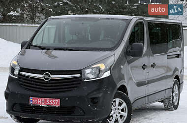 Минивэн Opel Vivaro 2017 в Луцке