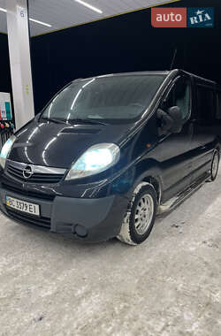 Минивэн Opel Vivaro 2007 в Николаеве