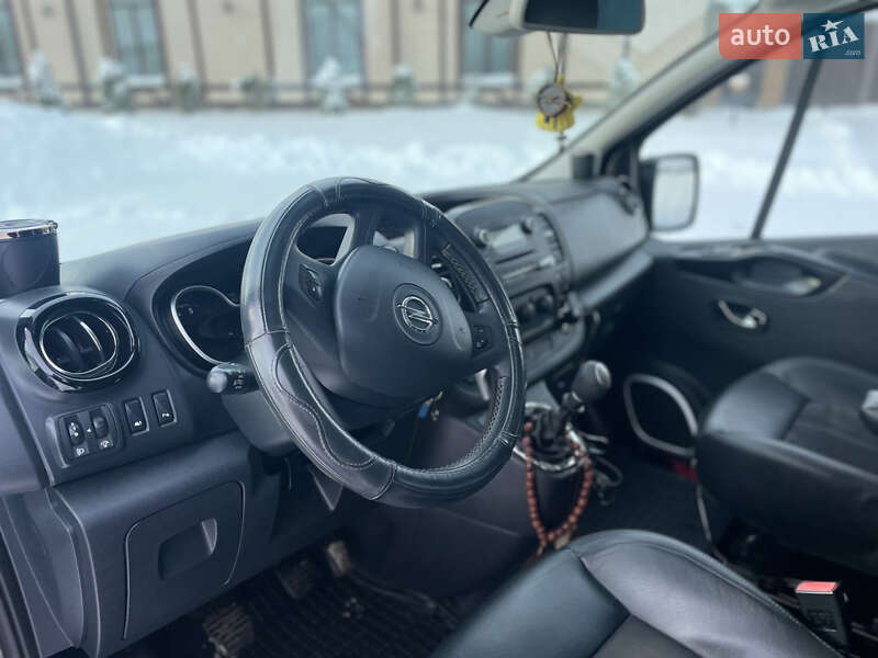Минивэн Opel Vivaro 2016 в Радехове фото 7 Минивэн Opel Vivaro 2016 в Радехове