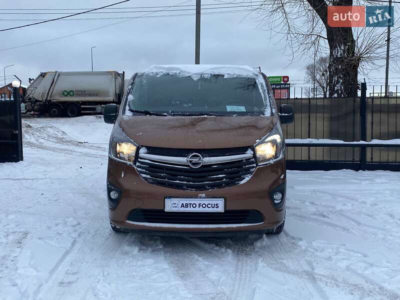 Минивэн Opel Vivaro 2017 в Киеве фото 3 Минивэн Opel Vivaro 2017 в Киеве