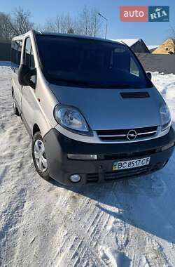Мінівен Opel Vivaro 2001 в Самборі