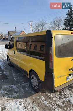 Мінівен Opel Vivaro 2004 в Кропивницькому