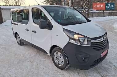 Мінівен Opel Vivaro 2016 в Костопілі