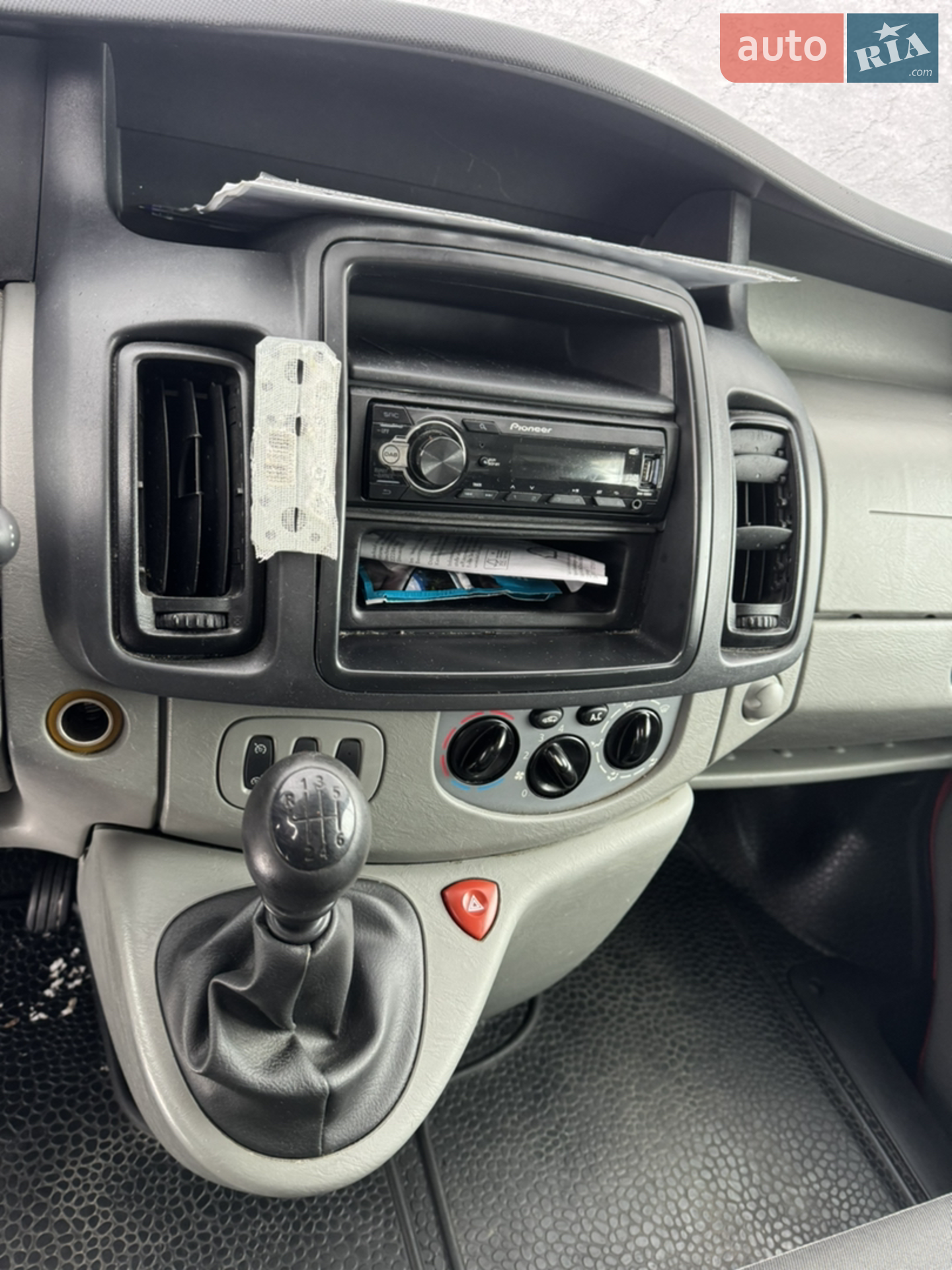 2014 Opel Vivaro - мініатюра 12