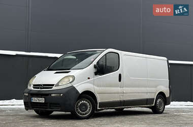 Вантажний фургон Opel Vivaro 2004 в Києві