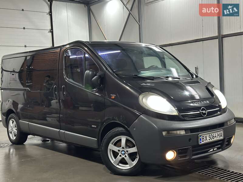 Opel Vivaro 2004