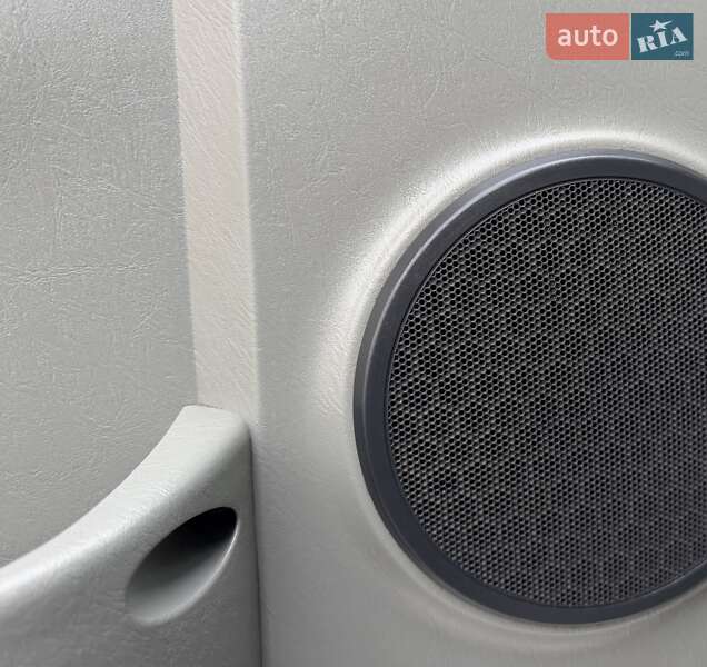 Минивэн Opel Vivaro 2012 в Львове