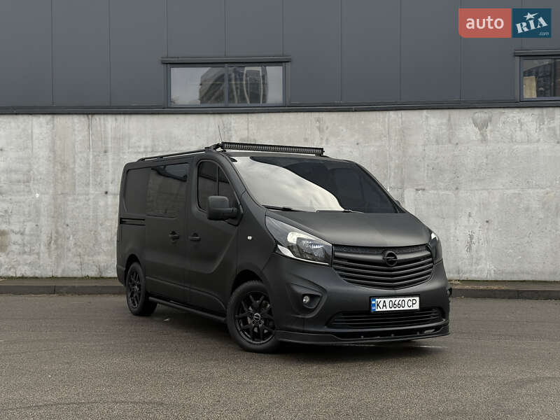 Opel Vivaro 2016