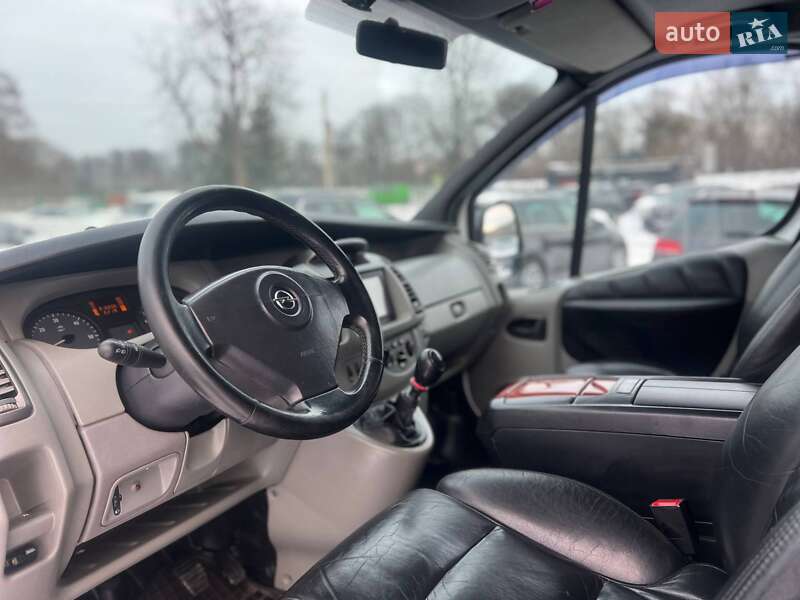 Минивэн Opel Vivaro 2007 в Стрые