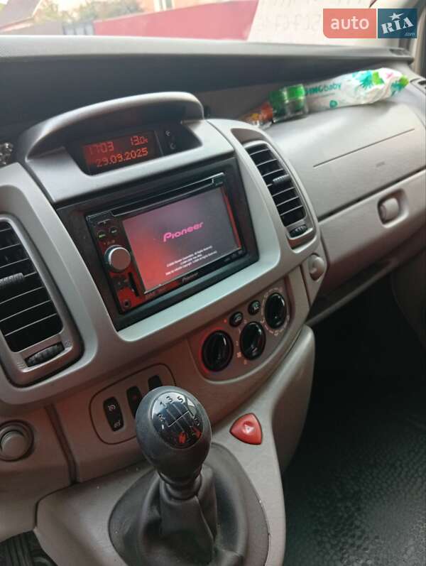 Мінівен Opel Vivaro 2010 в Фастові