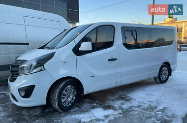 Минивэн Opel Vivaro 2015 в Харькове