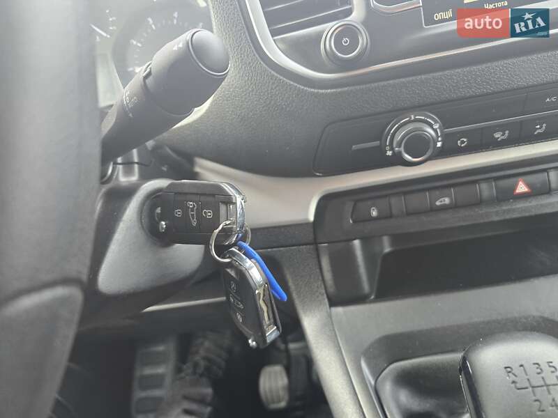 Грузовой фургон Opel Vivaro 2023 в Стрые фото 52 Грузовой фургон Opel Vivaro 2023 в Стрые