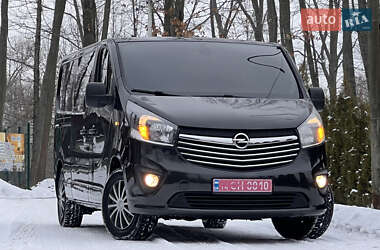 Мінівен Opel Vivaro 2015 в Трускавці