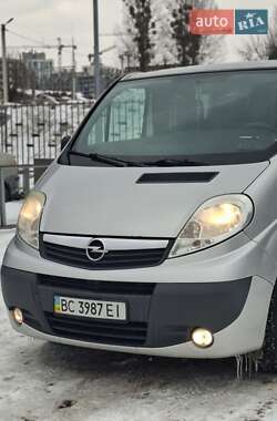 Мінівен Opel Vivaro 2009 в Львові