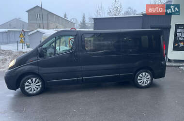 Минивэн Opel Vivaro 2008 в Ровно