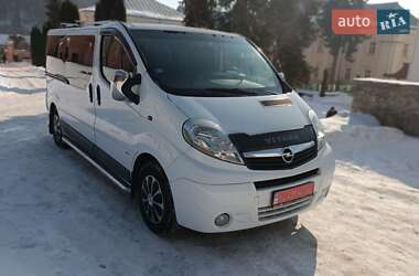 Минивэн Opel Vivaro 2011 в Кременце