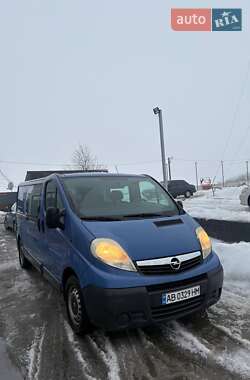 Грузопассажирский фургон Opel Vivaro 2006 в Чечельнике