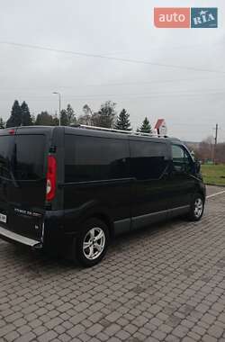 Минивэн Opel Vivaro 2009 в Мостиске