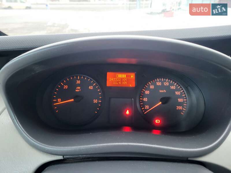 Грузопассажирский фургон Opel Vivaro 2011 в Хмельницком фото 81 Грузопассажирский фургон Opel Vivaro 2011 в Хмельницком