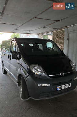Минивэн Opel Vivaro 2006 в Александрие