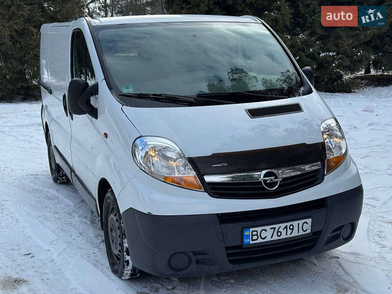 Opel Vivaro 2013 Opel Vivaro 2013