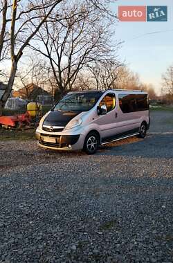 Минивэн Opel Vivaro 2011 в Мукачево