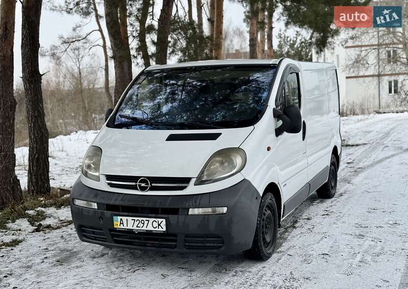 Opel Vivaro 2005