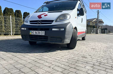 Вантажний фургон Opel Vivaro 2006 в Львові