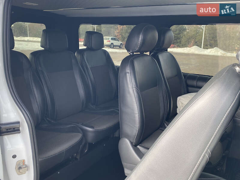 Минивэн Opel Vivaro 2013 в Виннице