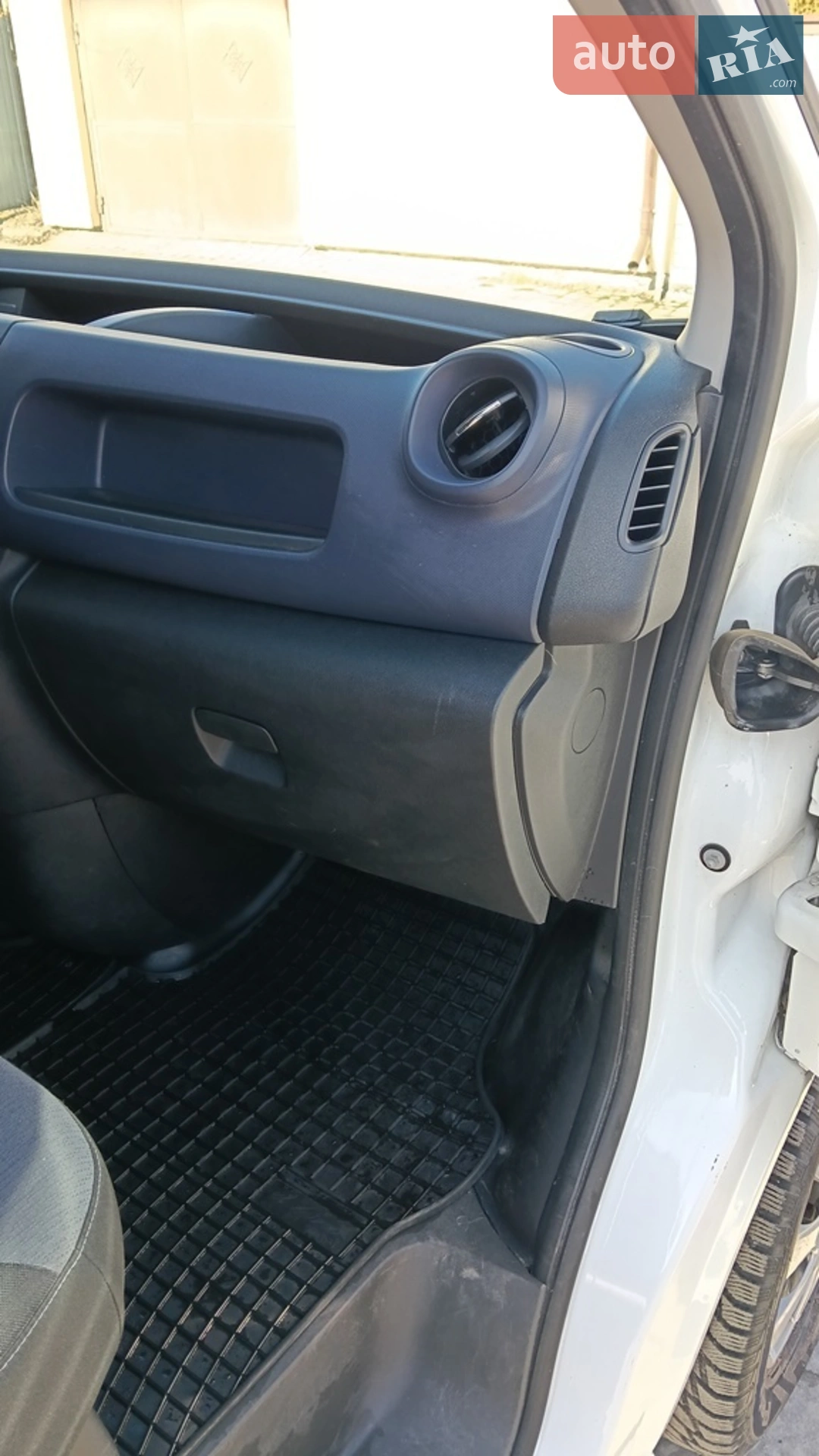 2017 Opel Vivaro - мініатюра 17